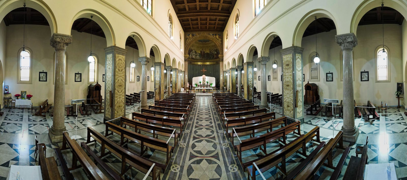 Contact Us - St. Patrick's Catholic American Parish in Rome